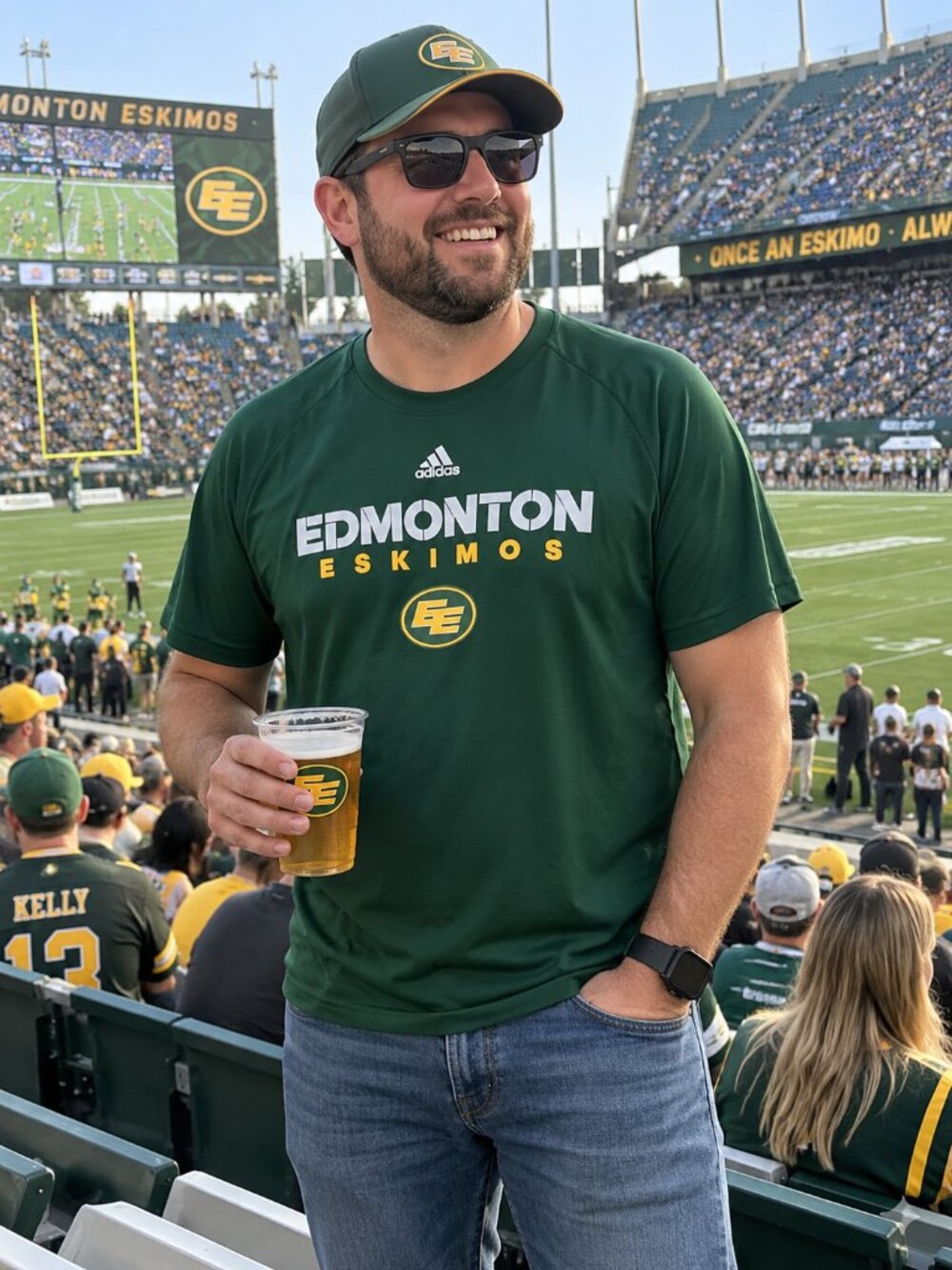 EDMONTON ESKIMOES FOOTBALL TEE- (LARGE)